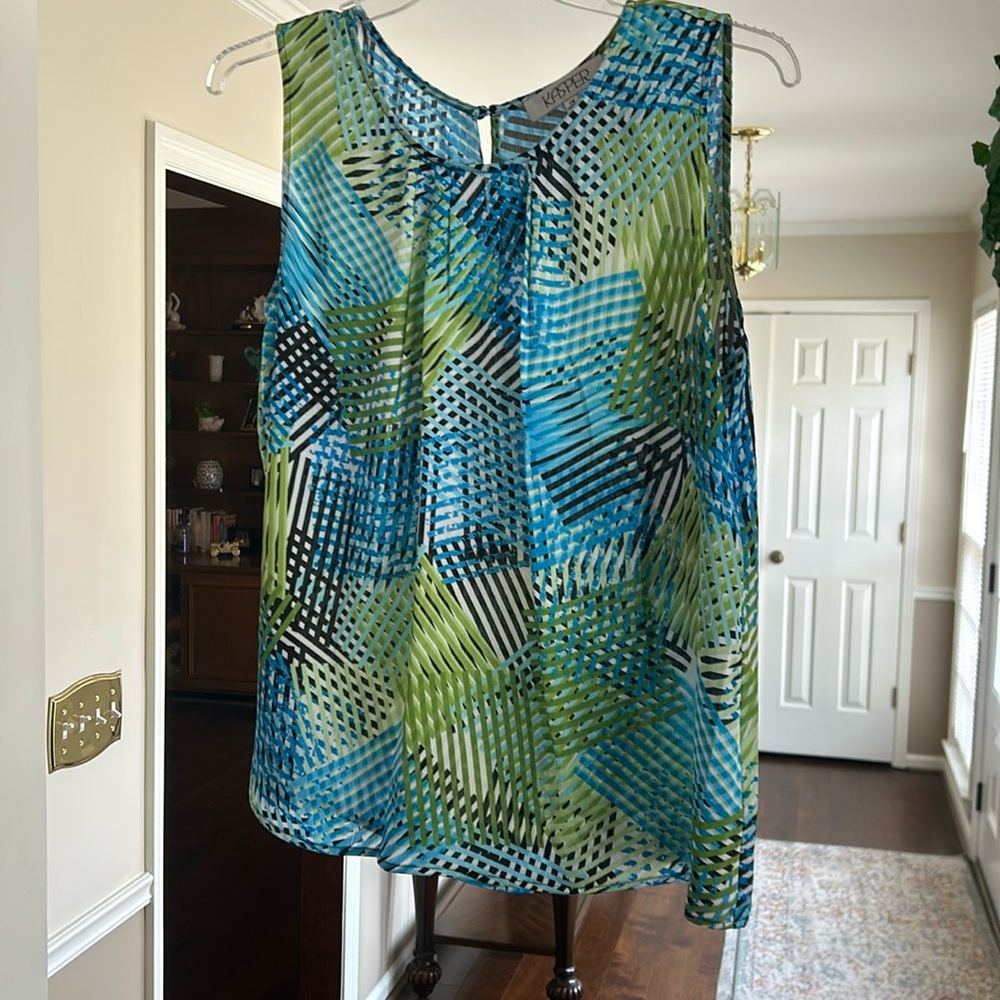 Sleeveless Geometric Print Blouse in Blue & Green - Kasper